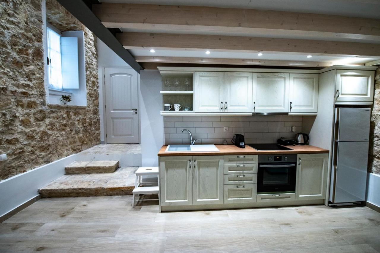 Yiasemi Corfu Loft Apartments ภายนอก รูปภาพ