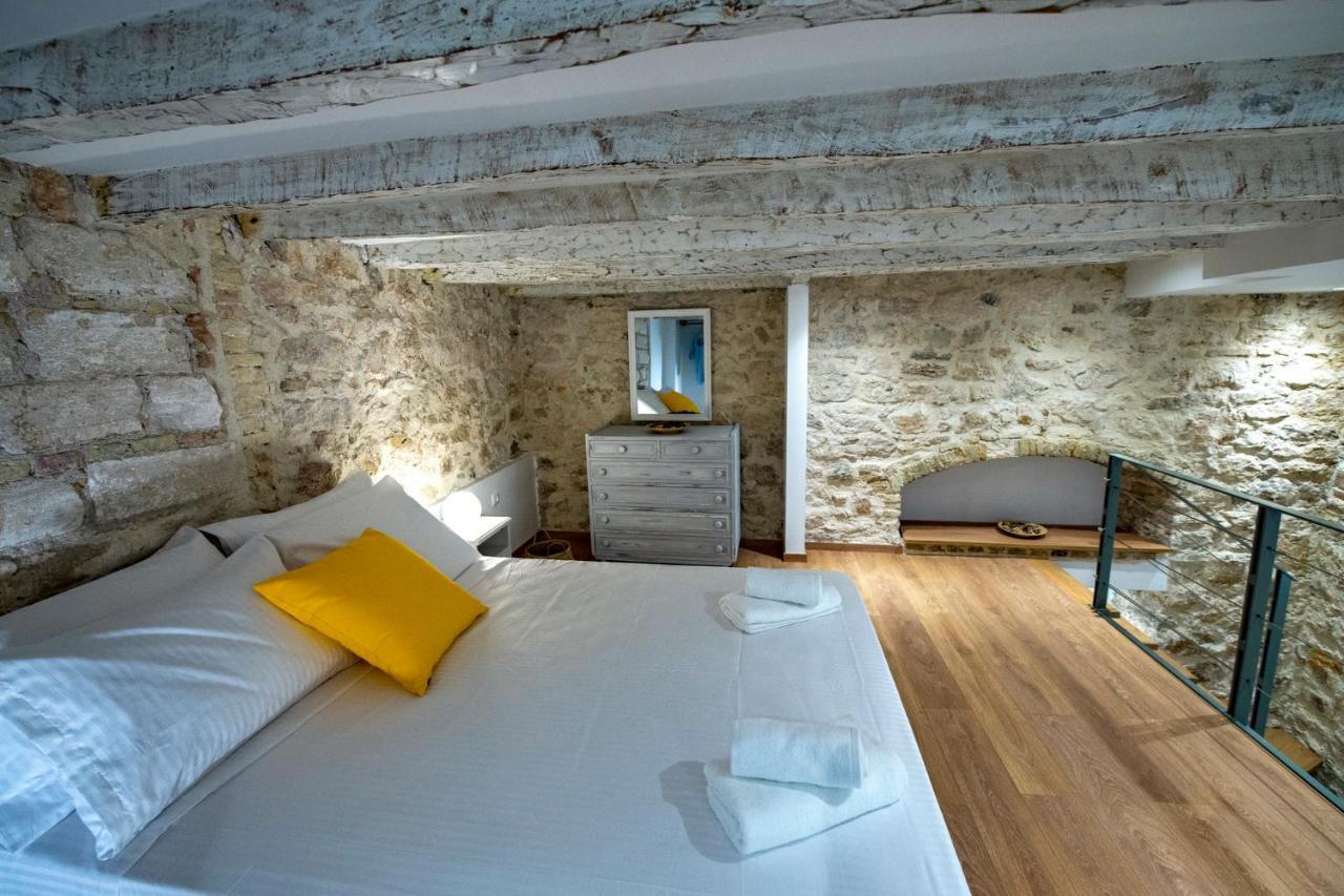 Yiasemi Corfu Loft Apartments ภายนอก รูปภาพ