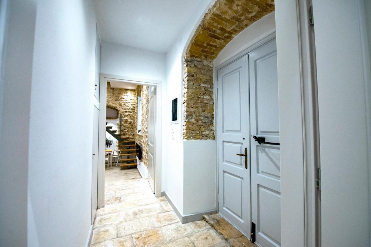 Yiasemi Corfu Loft Apartments ภายนอก รูปภาพ